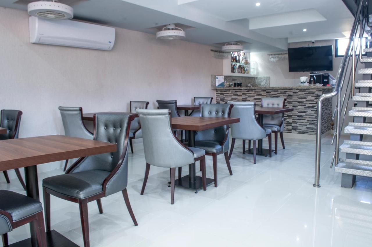 Malecon Rooms Y Hotel 聖多明哥 外观 照片