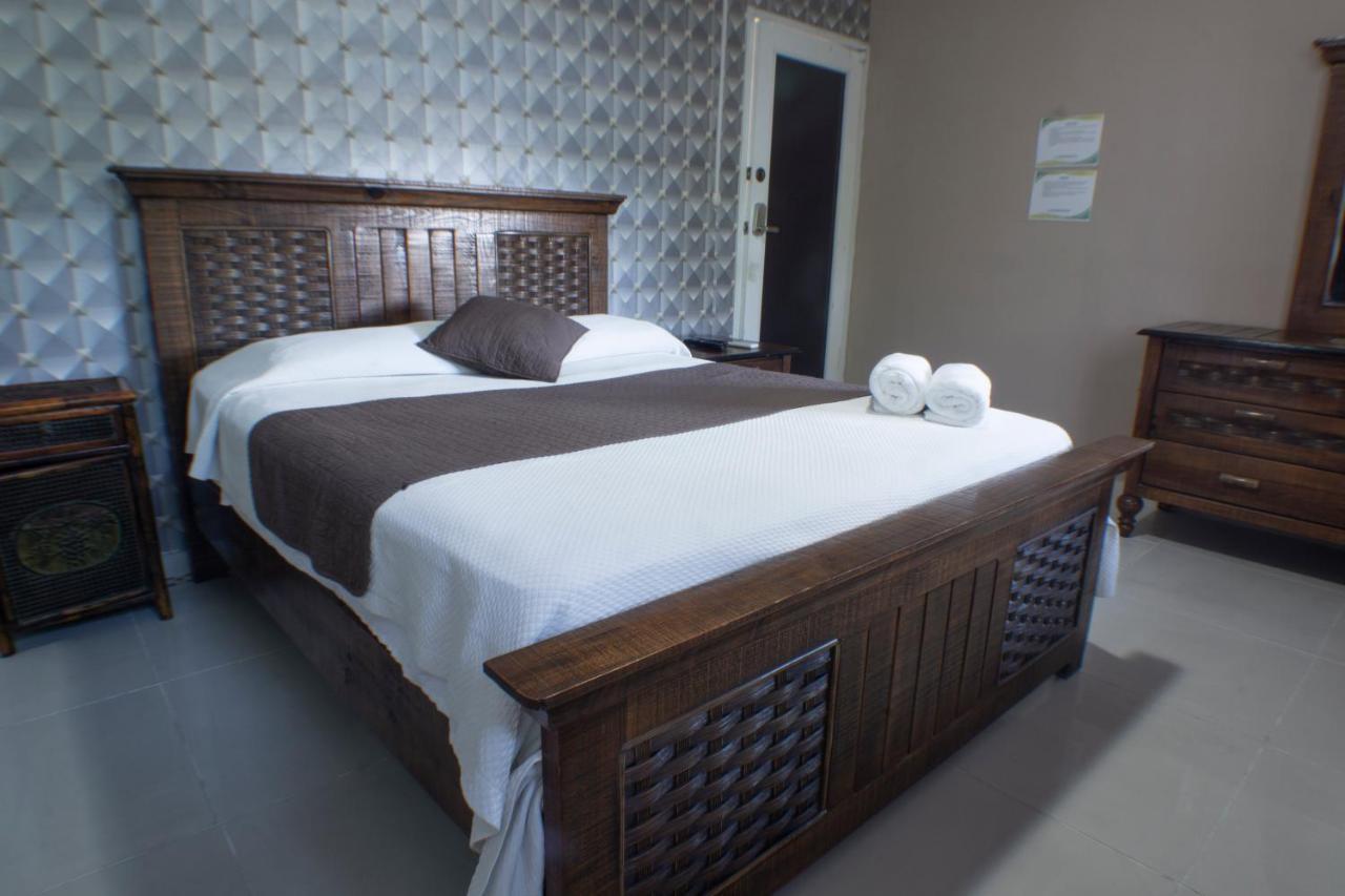 Malecon Rooms Y Hotel 聖多明哥 外观 照片